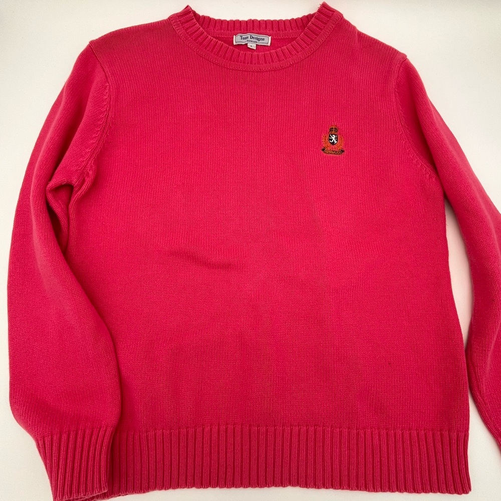 Tess Designs Bermuda pink crewneck cotton crest logo sweater preppy coastal L